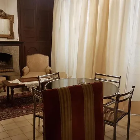 La Maison Des Echevins