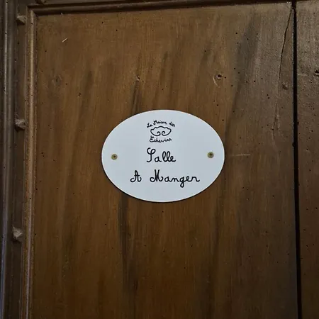 La Maison Des Echevins Bed and breakfast 3*