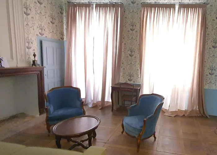 Alojamento de Acomodação e Pequeno-almoço La Maison Des Echevins