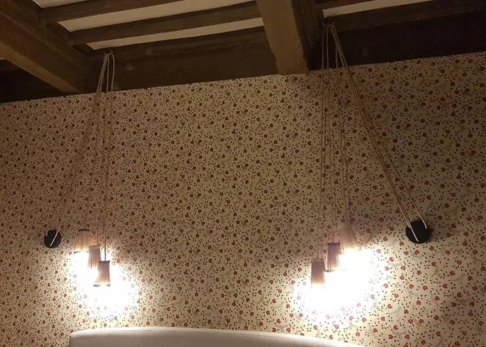 La Maison Des Echevins Alojamento de Acomodação e Pequeno-almoço 3*